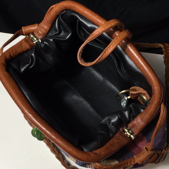 Marco Avane Artisan Woven Crossbody Bag with Braided Strap - Picture 7 of 10